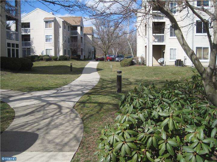 397 Silvia St, Ewing, NJ 08628 photo 2