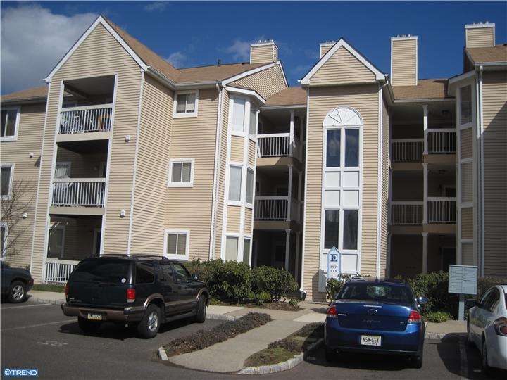 397 Silvia St, Ewing, NJ 08628 photo 1