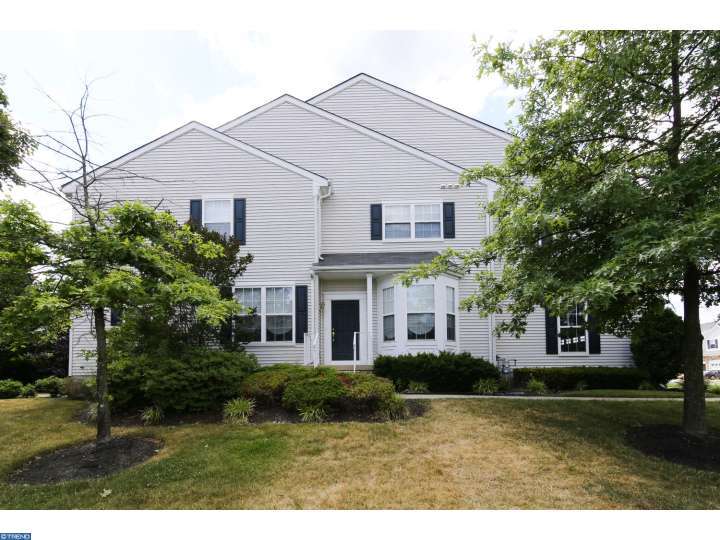 15 Hathaway Ct, Marlton, NJ 08053 photo 2