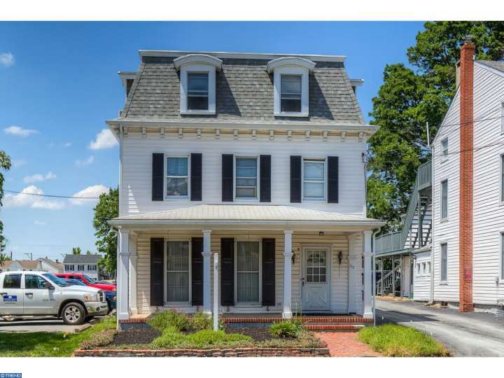 213 E Main St, Elkton, MD 21921 photo 1