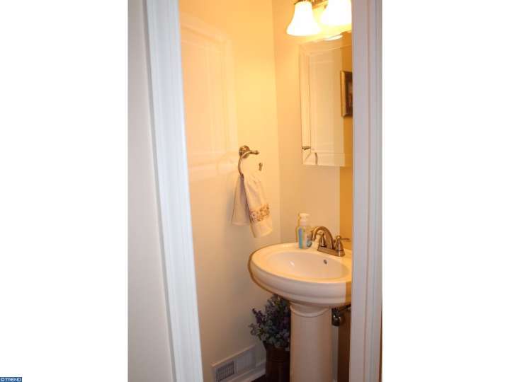 11 Euston Rd, Marlton, NJ 08053 photo 6