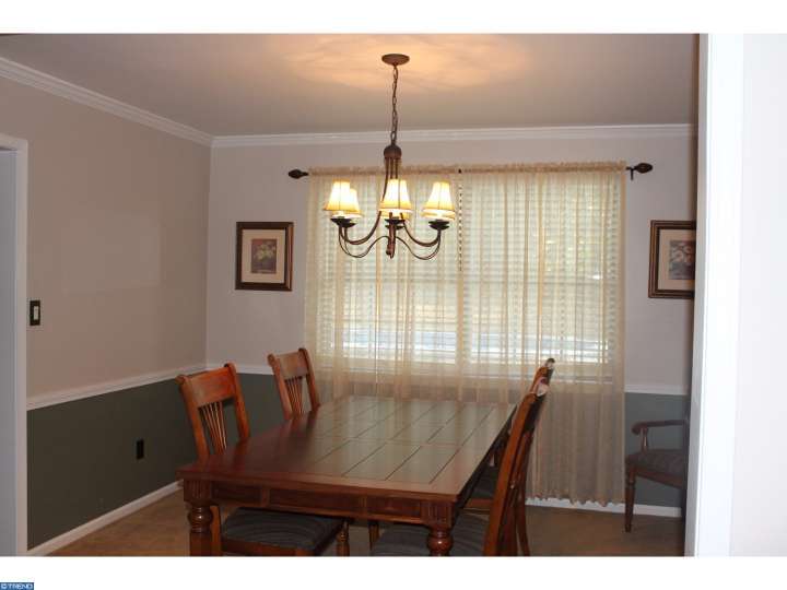 11 Euston Rd, Marlton, NJ 08053 photo 4