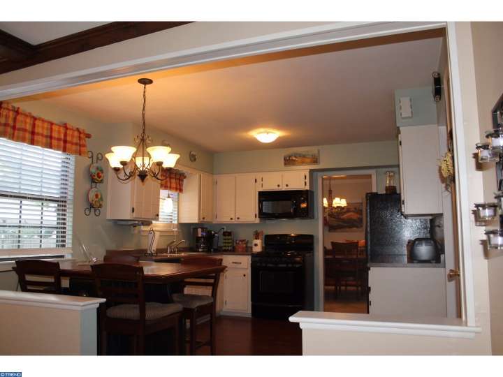 11 Euston Rd, Marlton, NJ 08053 photo 2