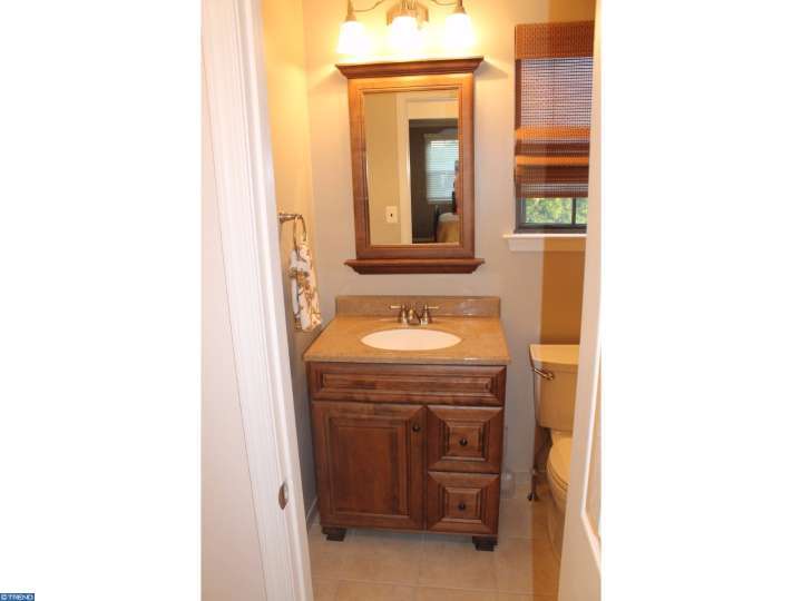 11 Euston Rd, Marlton, NJ 08053 photo 16