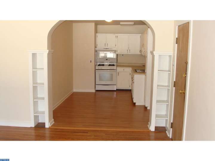 207 E Broad St, Palmyra, NJ 08065 photo 1
