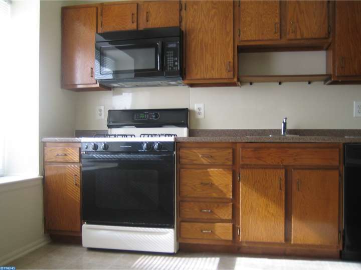 5805 Redhaven Dr, Marlton, NJ 08053 photo 3