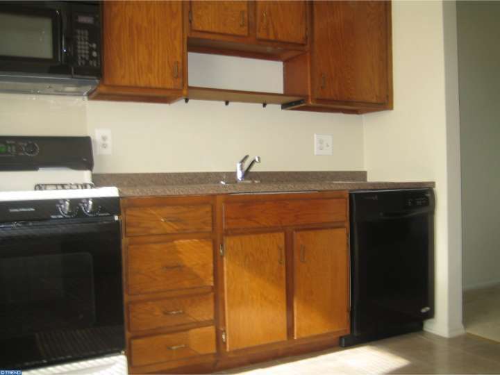 5805 Redhaven Dr, Marlton, NJ 08053 photo 4