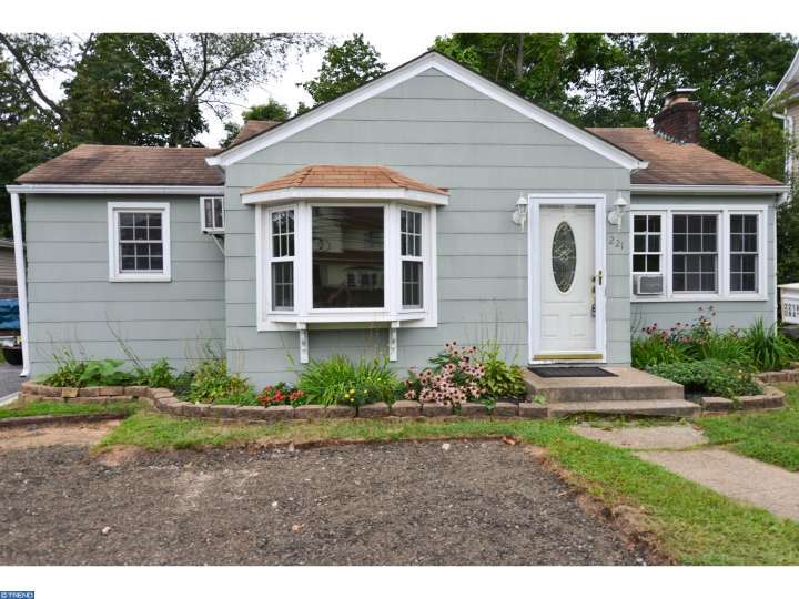 221 E Holly Ave, Pitman, NJ 08071 photo 1