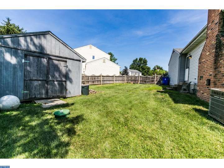 112 N Dover Ct, Bear, DE 19701 photo 14