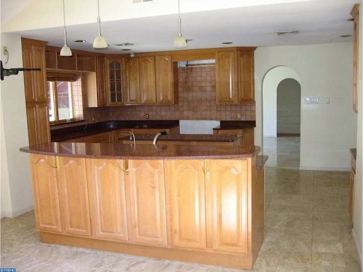 76 Greentree Rd, Marlton, NJ 08053 photo 11
