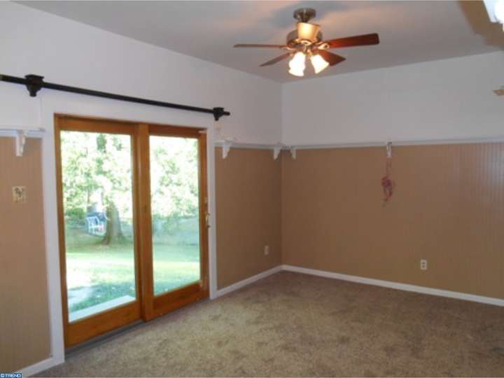 14 Baron Ave, Marlton, NJ 08053 photo 4