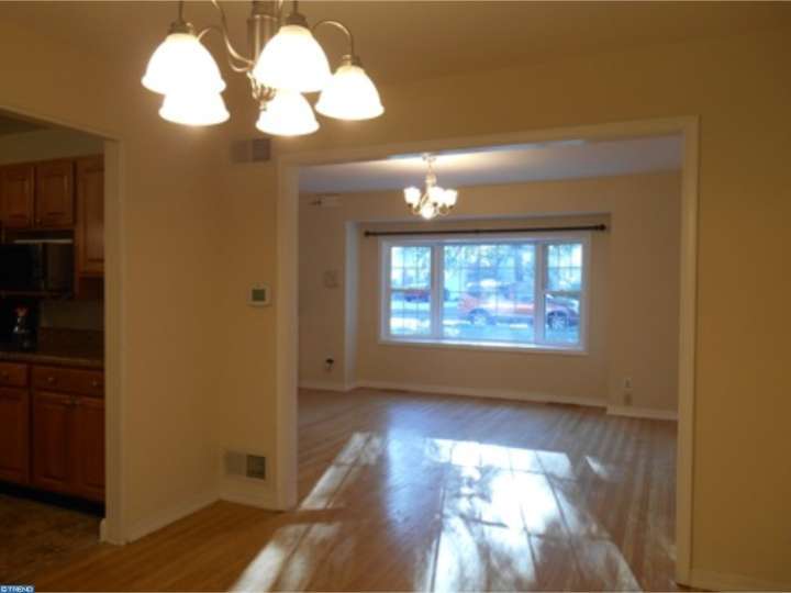 14 Baron Ave, Marlton, NJ 08053 photo 9
