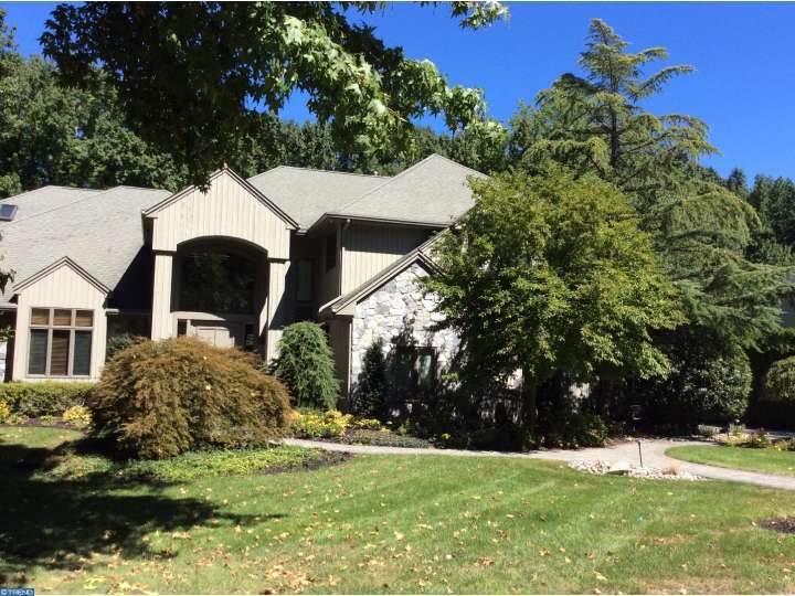 9 Forrest Ct, Mount Laurel, NJ 08054 photo 1