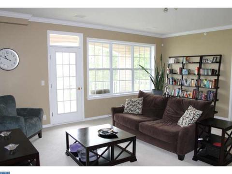 736 Timberlake Dr, Ewing, NJ 08618 photo 8