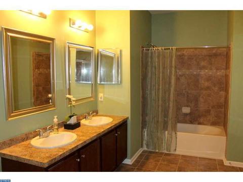 736 Timberlake Dr, Ewing, NJ 08618 photo 12