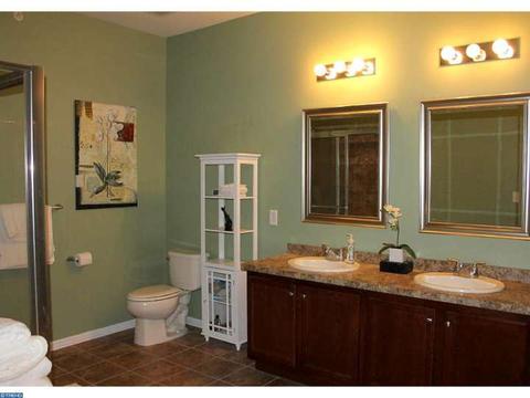 736 Timberlake Dr, Ewing, NJ 08618 photo 11