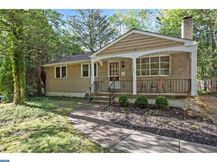 601 Pardee Ln, Haddonfield, NJ 08033 photo 1