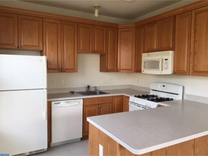 44 Kyle Way, Ewing, NJ 08628 photo 3