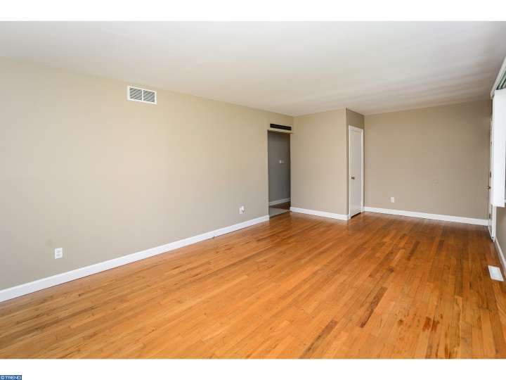 2 King Ave, Marlton, NJ 08053 photo 12