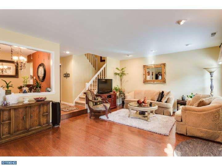 36 E Oleander Dr, Mount Laurel, NJ 08054 photo 7