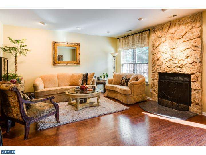 36 E Oleander Dr, Mount Laurel, NJ 08054 photo 6