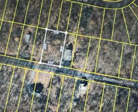 1278 Woodthrush Cir, Bushkill, PA 18324