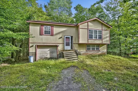2159 Onondaga Way, Tobyhanna, PA 18466