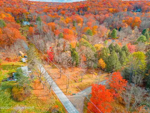 Beartown T 598 Road, Canadensis, PA 18325