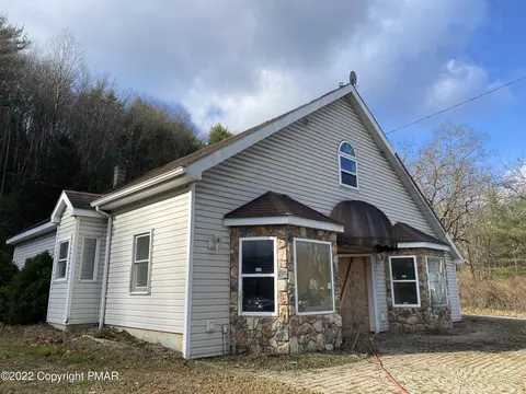 2725 Route 115, Effort, PA 18330