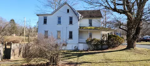 1813 Potomac St, Mount Bethel, PA 18343