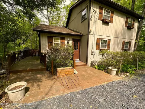 5790 Decker Rd, Bushkill, PA 18324 photo 5