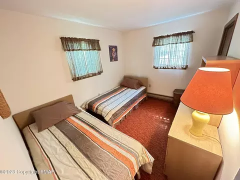 5790 Decker Rd, Bushkill, PA 18324 photo 32