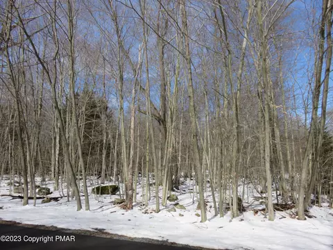 80- Cc Delbert Dr, Gouldsboro, PA 18424