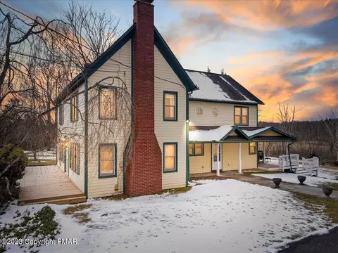 6241 Franklin Hill Rd, East Stroudsburg, PA 18301