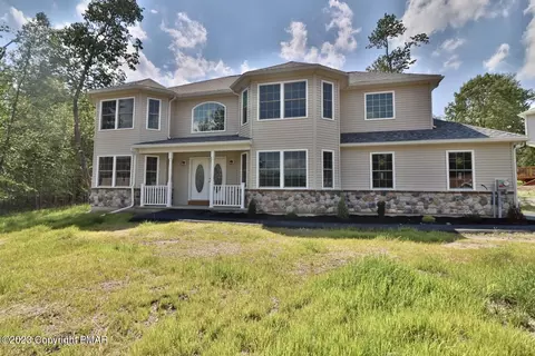 207 Reilly Rd, East Stroudsburg, PA 18302