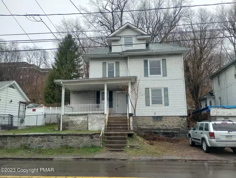 1120 Main St, Pittston, PA 18640
