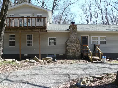 337 Pipit Ln, Effort, PA 18330