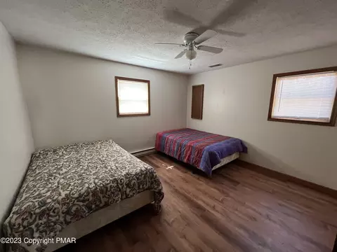 1042 Bear Dr, Bushkill, PA 18324 photo 22