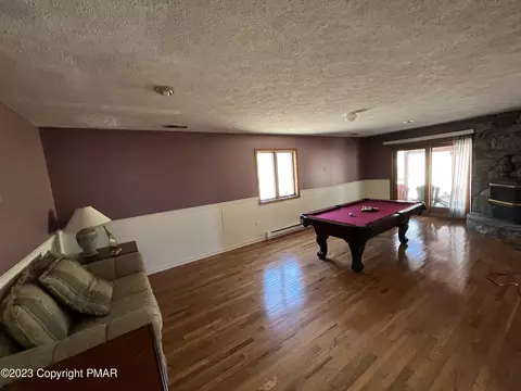 1042 Bear Dr, Bushkill, PA 18324 photo 20