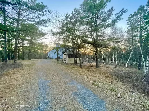 128 Scenic Dr, Albrightsville, PA 18210