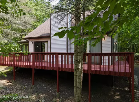 1137 Summit Ter, East Stroudsburg, PA 18301