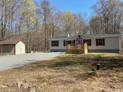 1251 Fox Trl, Cresco, PA 18326