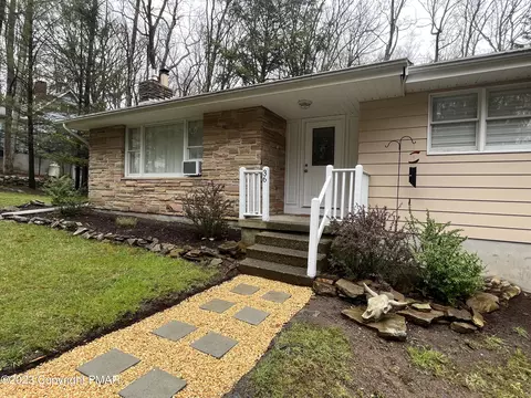 36 Mansi Dr, Albrightsville, PA 18210