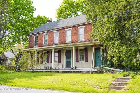 8009 Kings Hwy, New Tripoli, PA 18066