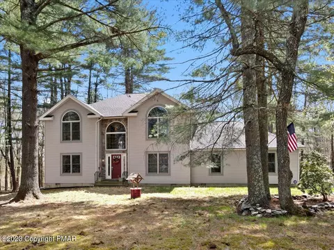 458 Hallet Rd, East Stroudsburg, PA 18301