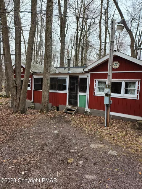 76 Kiowa Path, Gouldsboro, PA 18424
