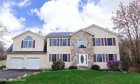 1258 Clover Rd, Long Pond, PA 18334