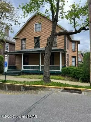 534 Scott St, Stroudsburg, PA 18360