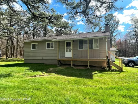 21 Long Brook Way, Albrightsville, PA 18210