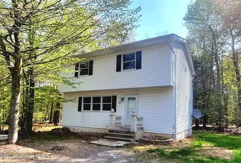 917 Granite Ter, Tobyhanna, PA 18466